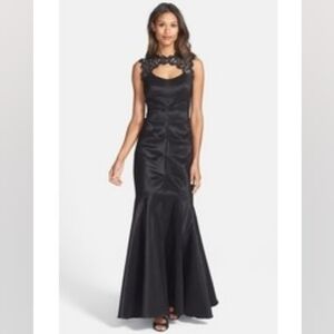 Xscape Prom/formal gown dress